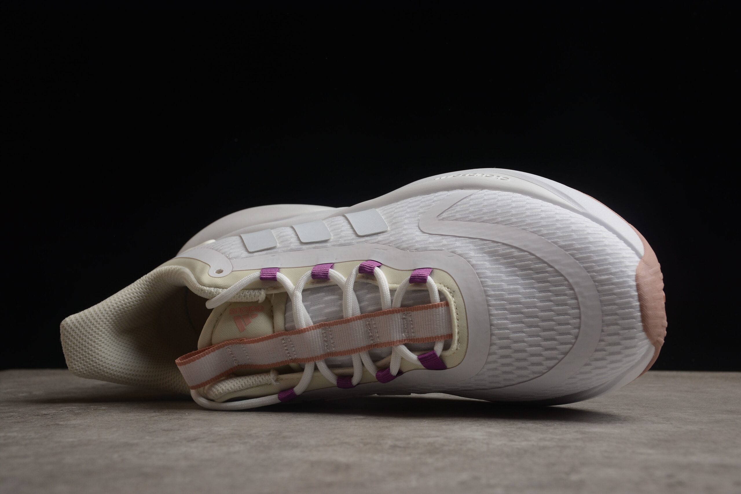 adidas AlphaBounce + HP6150 - Image 5