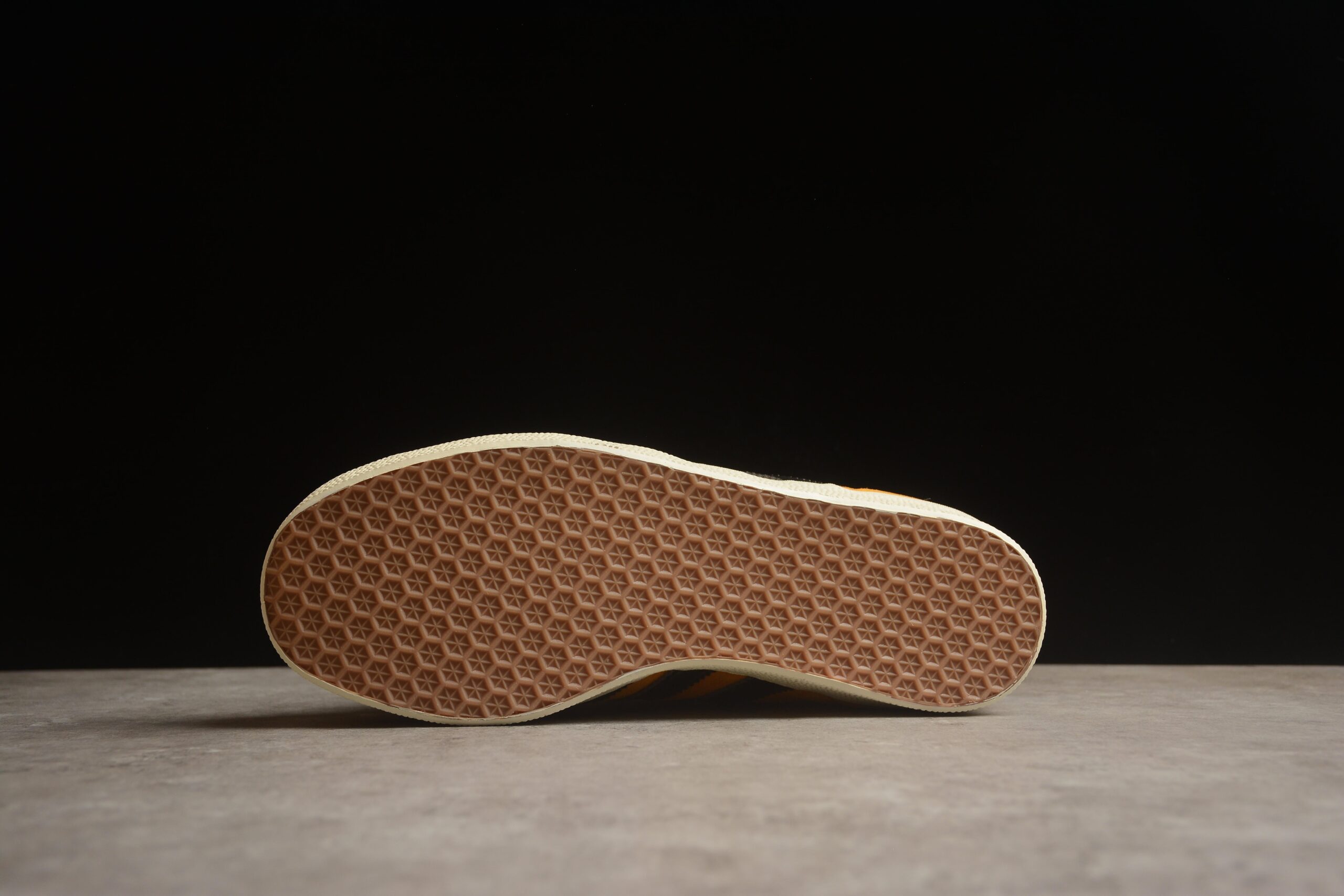 adidas Originals Gazelle JP5283 - Image 2