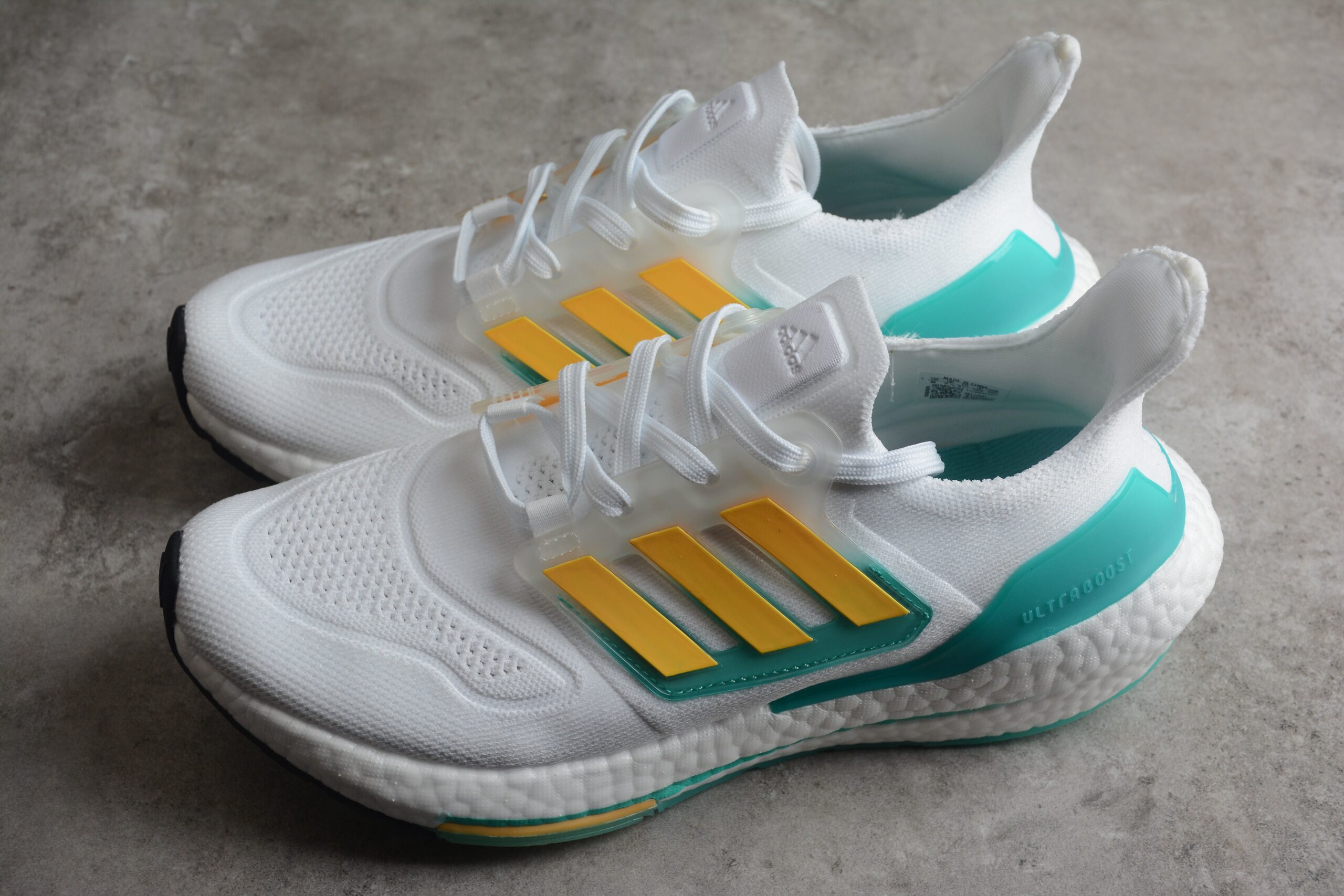 adidas ultra boost 2020 GX5463 - Image 2