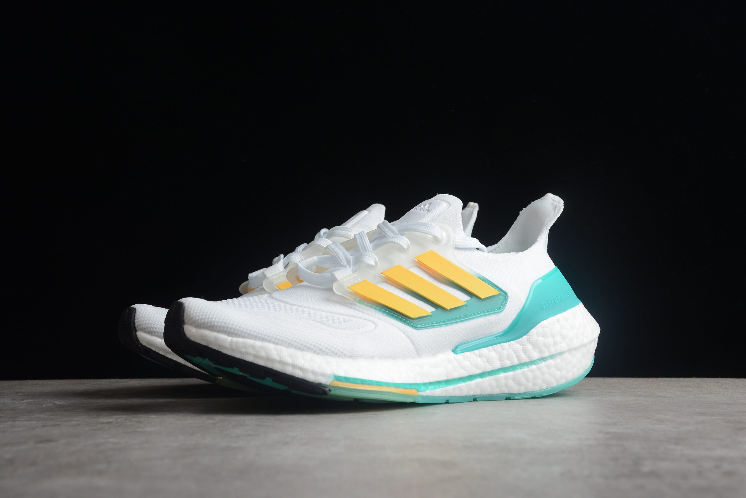 adidas ultra boost 2020 GX5463 - Image 4