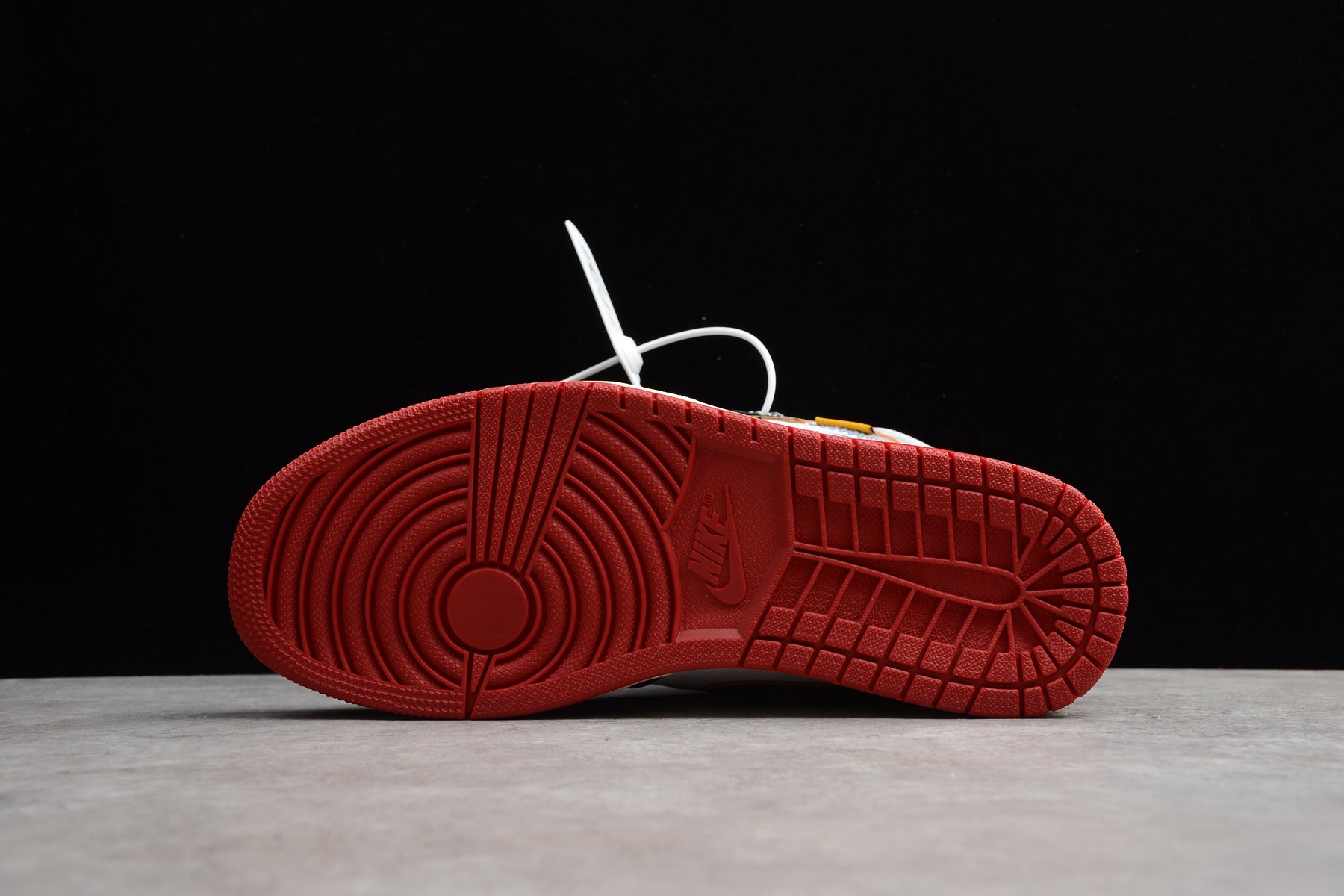 Air Jordan 1 Retro High OG (R45 CJ Premium Version) - Image 7