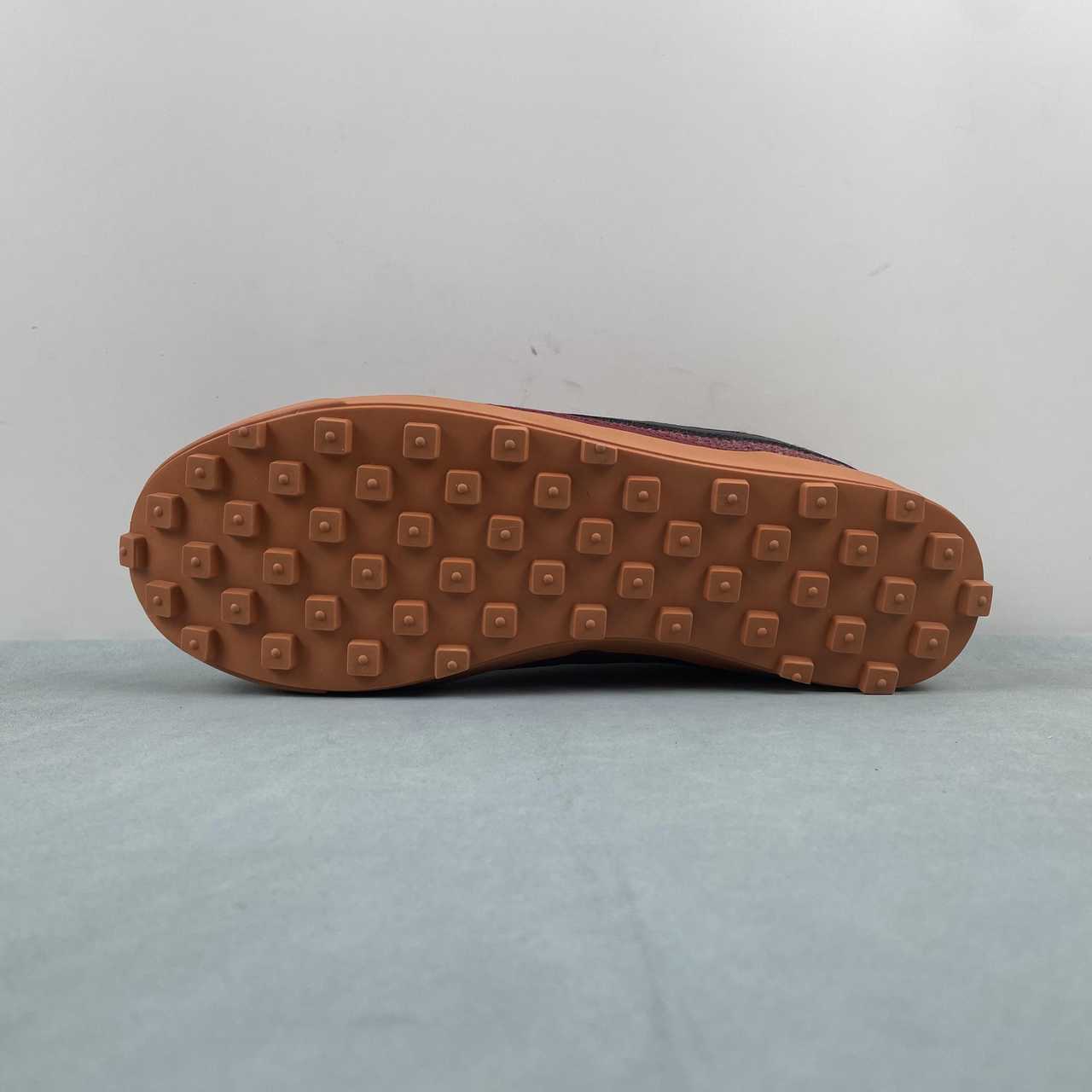 Nike Astro Grabber - Image 5