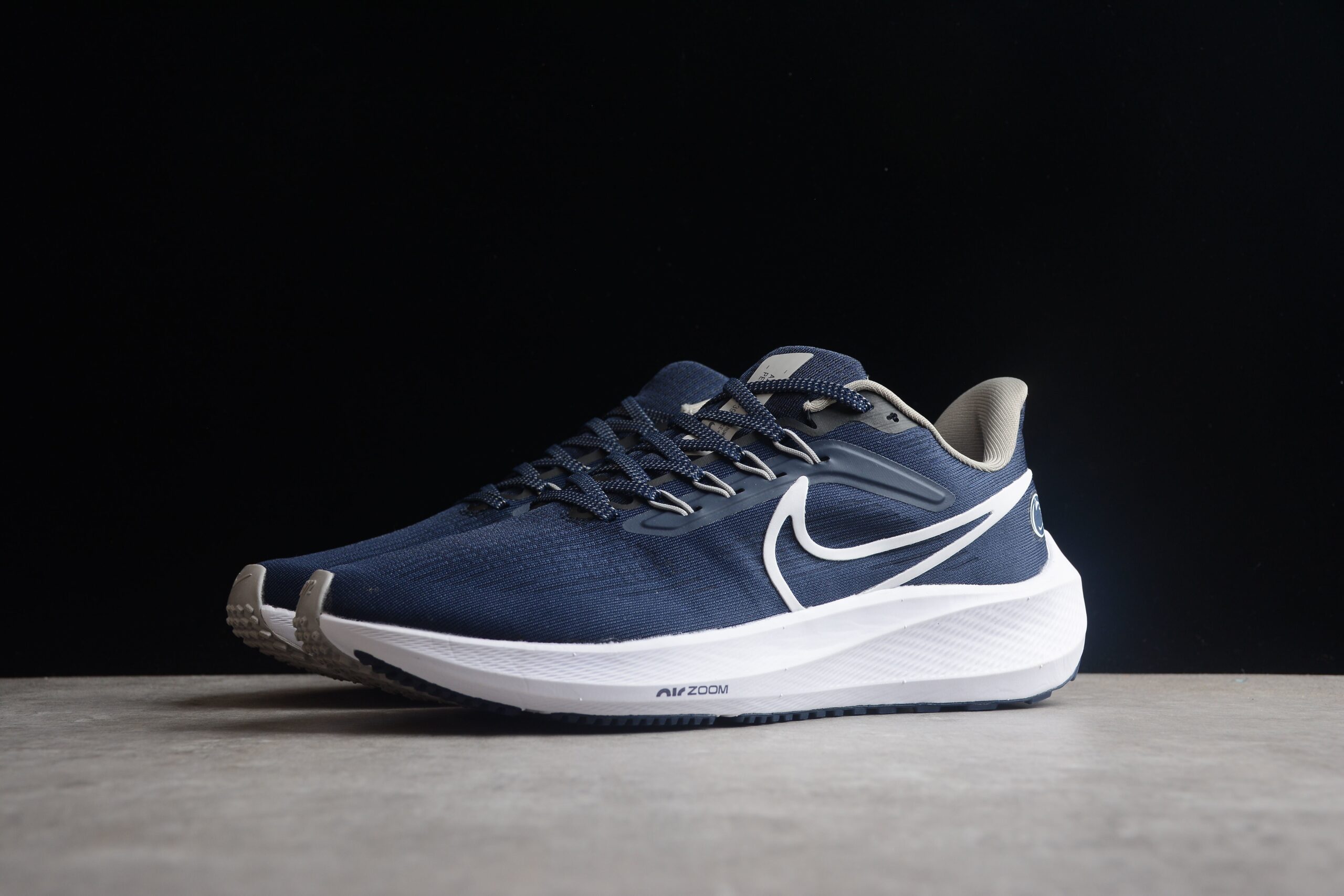 Nike Air Zoom Pegasus 39 'Penn State' - Image 4