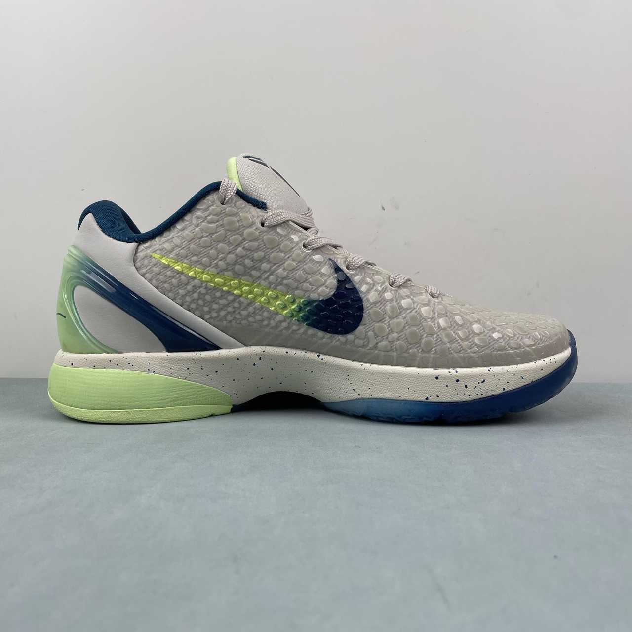 Nike Kobe - Image 4