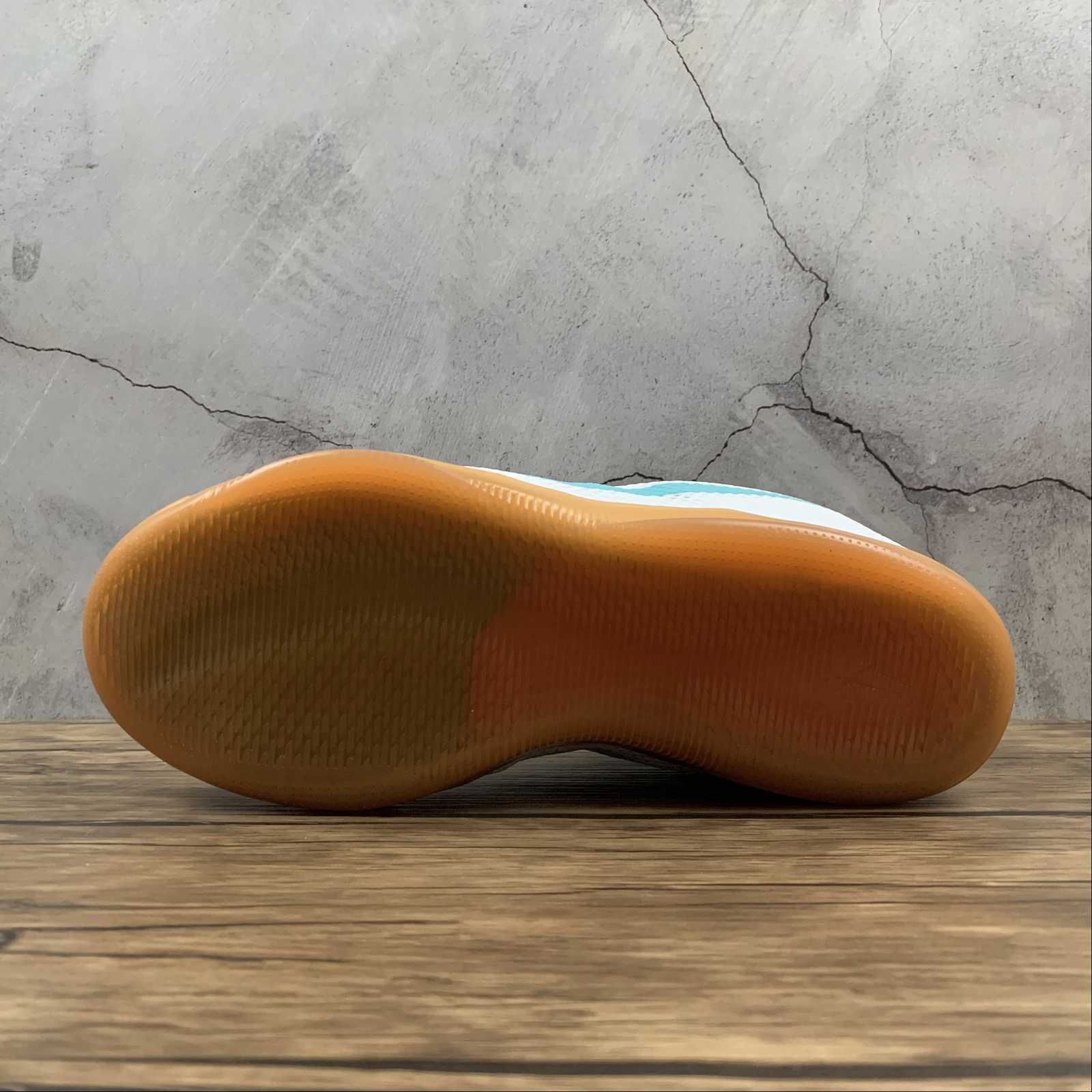 Kobe PROTRO 836184-103 - Image 5