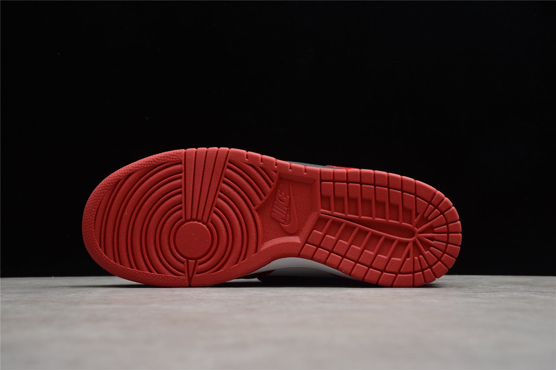 AMBUSH x SB Dunk High SB CU7544-102 - Image 5