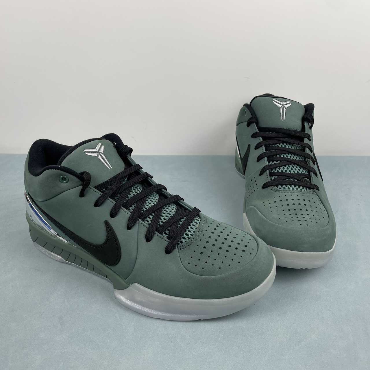 Nike Kobe V - Image 4