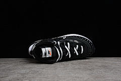 Sacai X Jean Paul Gaultier x NK Vaporwaffle DH9186-001 - Image 4